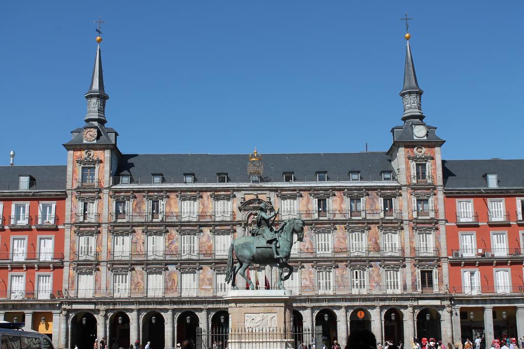 7 De Julio, Plaza Mayor Apartamento Madrid